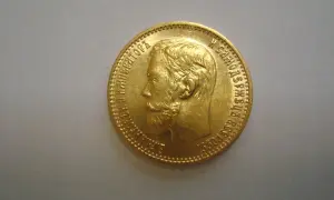 Złota moneta 5 rubli 1898, z profilem cara. Idealna do skupu dla kolekcjonerów.