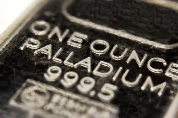Sztabka palladu "ONE OUNCE 999.5". Sprawdź aktualną pallad cena za kg, by poznać wartość inwestycji.
